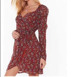 Nasty Gal Floral Wrap Dress x Size Small